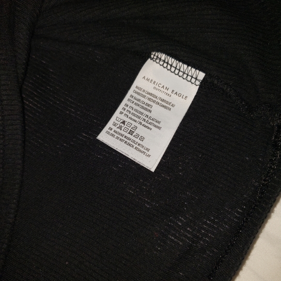 American Eagle Soft and Sexy Sport top  crop top Large Black - Picture 6 of 7